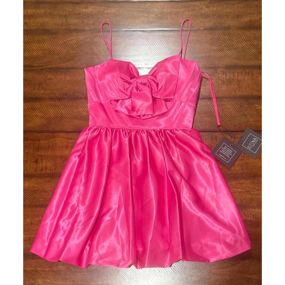 Mac Duggal Ieena 49616 - Bow Front Bubble Hem Mini Dress - Fuchsia, Size 4  $298 - Picture 3 of 8